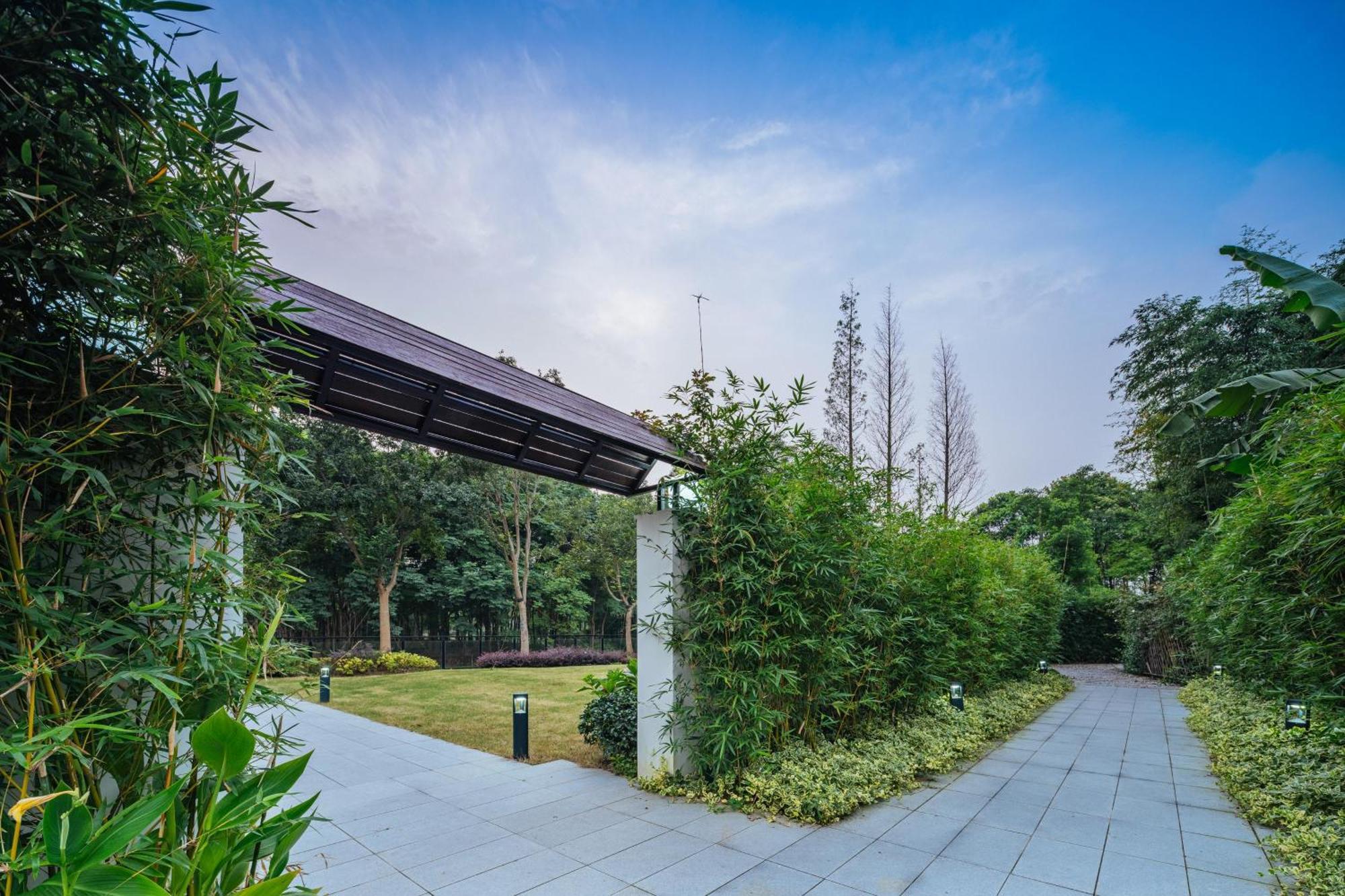 Yinshu Lunasvilla Courtyard Garden Hotel Shanghai