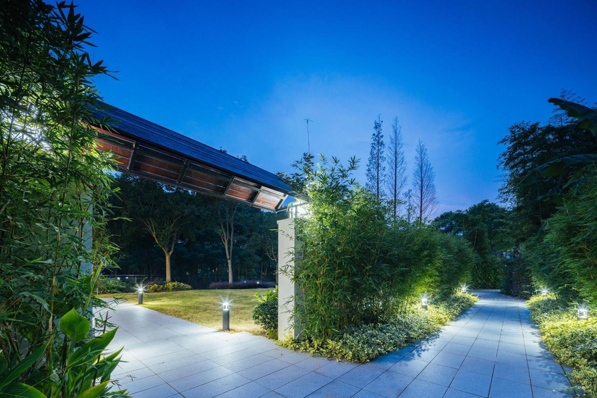 Hotel Yinshu Lunasvilla Courtyard Garden